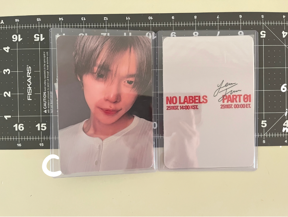 Yeonjun (TXT) Jumbo Photocard – 4x6